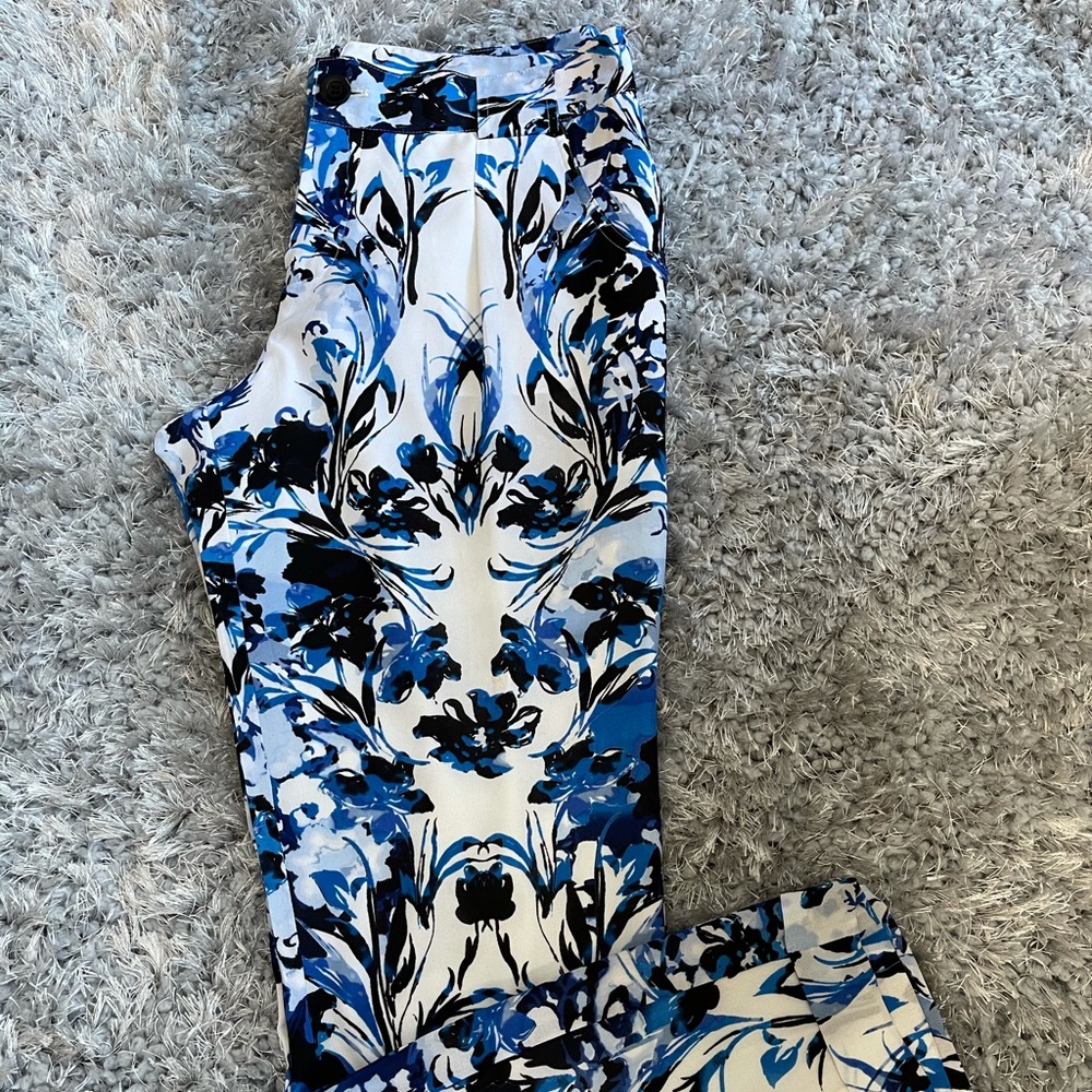 Bebe ankle pants